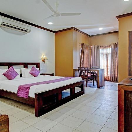 Treebo Premium Travancore Palace Cherthala Alappuzha Екстериор снимка