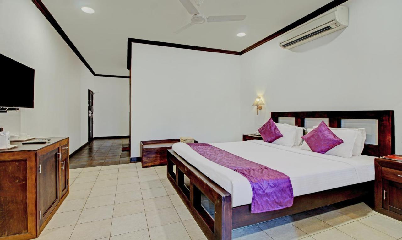 Treebo Premium Travancore Palace Cherthala Alappuzha Екстериор снимка