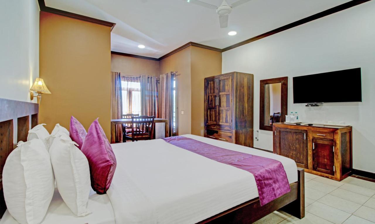 Treebo Premium Travancore Palace Cherthala Alappuzha Екстериор снимка