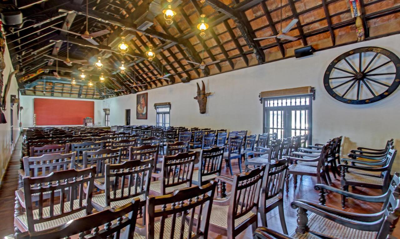 Treebo Premium Travancore Palace Cherthala Alappuzha Екстериор снимка