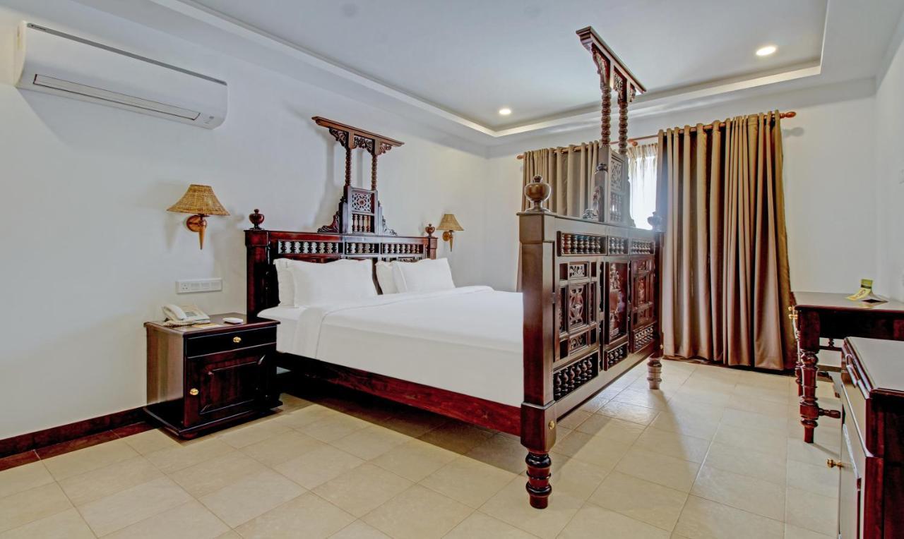 Treebo Premium Travancore Palace Cherthala Alappuzha Екстериор снимка