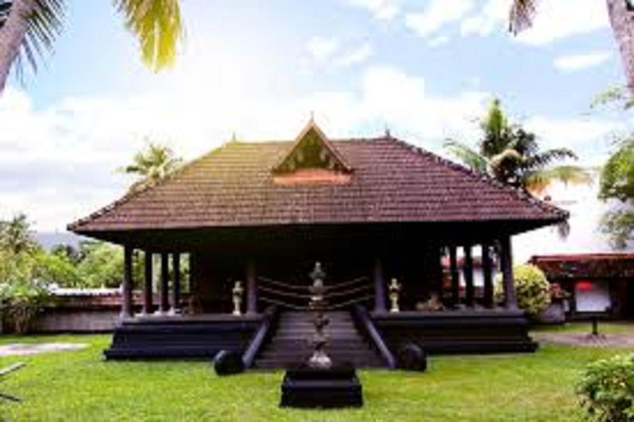Treebo Premium Travancore Palace Cherthala Alappuzha Екстериор снимка