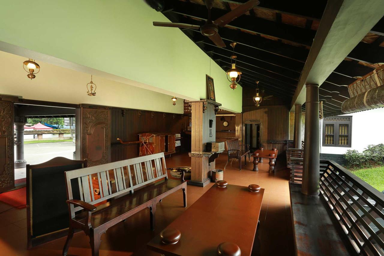 Treebo Premium Travancore Palace Cherthala Alappuzha Екстериор снимка